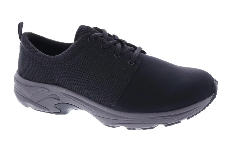 Clearance Sale On Men's Shoes Exceed