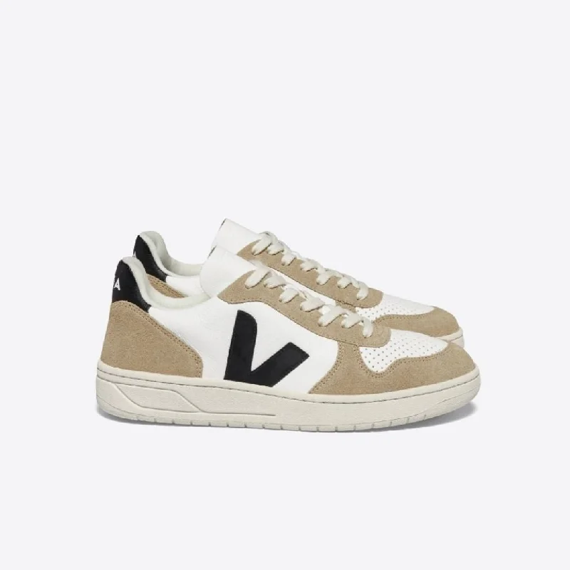 Men's All-Season Shoes V-10 Chromefree Sneaker (White + Black Sahara)