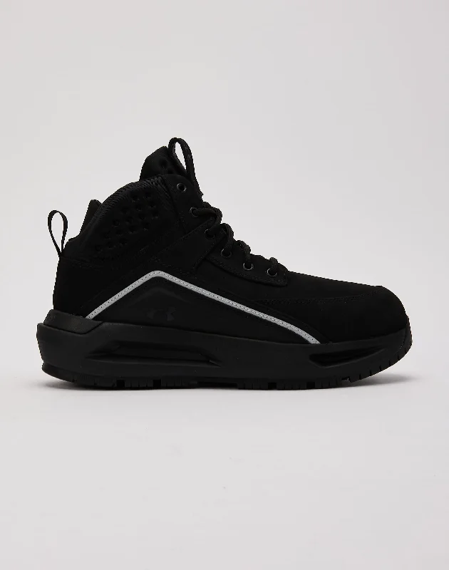 Men's Temperature-Regulating Shoes Under Armour 695 Boots