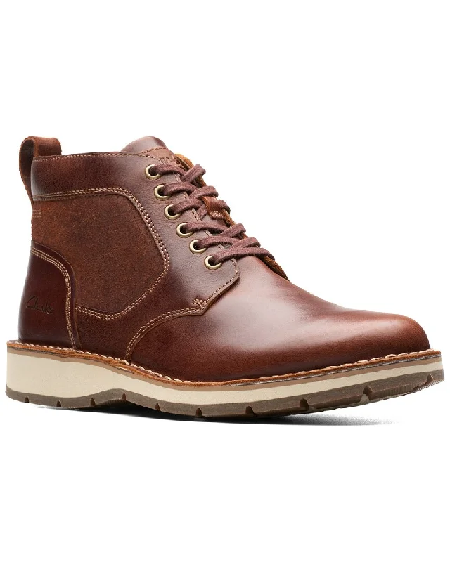 Men's Trendy Boots Clarks Gravelle Top Leather Boot
