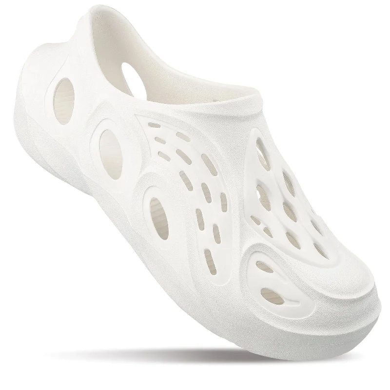 Special Promotion On Comfortable Walking Shoes Walkaroo Mens Superclogs - WC8710 White Special Promotion On Comfortable Walking Shoes Walkaroo Mens Superclogs - WC8710 White