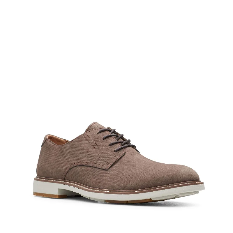 Shop Now For Discounted Shoes Clarks - Mens Un Elott Lace Shoes