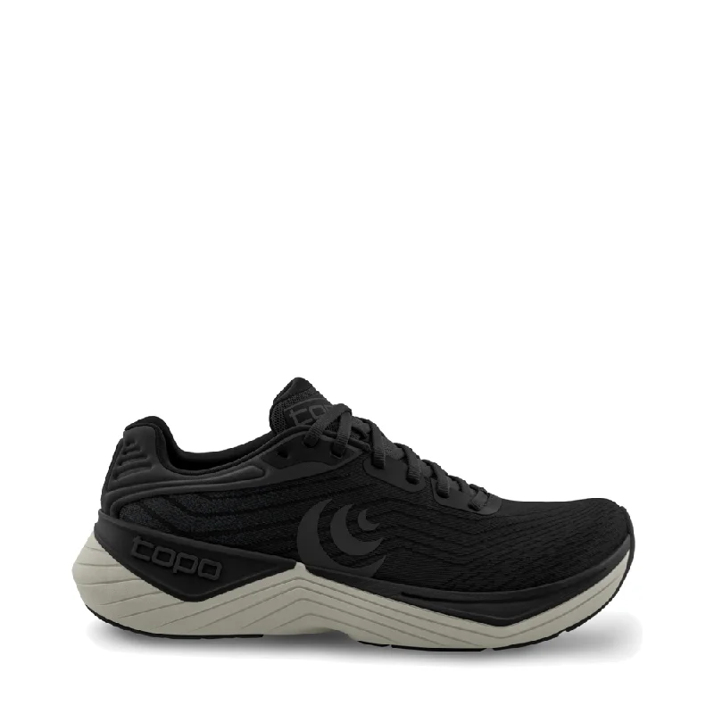 Men's Breathable Boots Topo Men's Ultrafly 5 Sneaker in Black/Charcoal