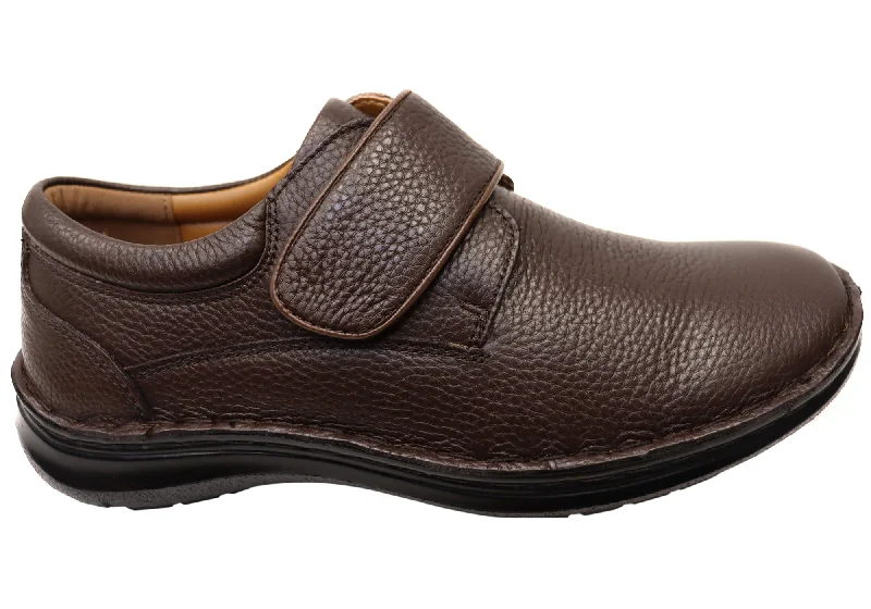 Clearance Sale On Trendy Footwear While Supplies Last Hush Puppies Bloke Mens Comfortable Leather Triple Wide Fit Shoes Clearance Sale On Trendy Footwear While Supplies Last Hush Puppies Bloke Mens Comfortable Leather Triple Wide Fit Shoes