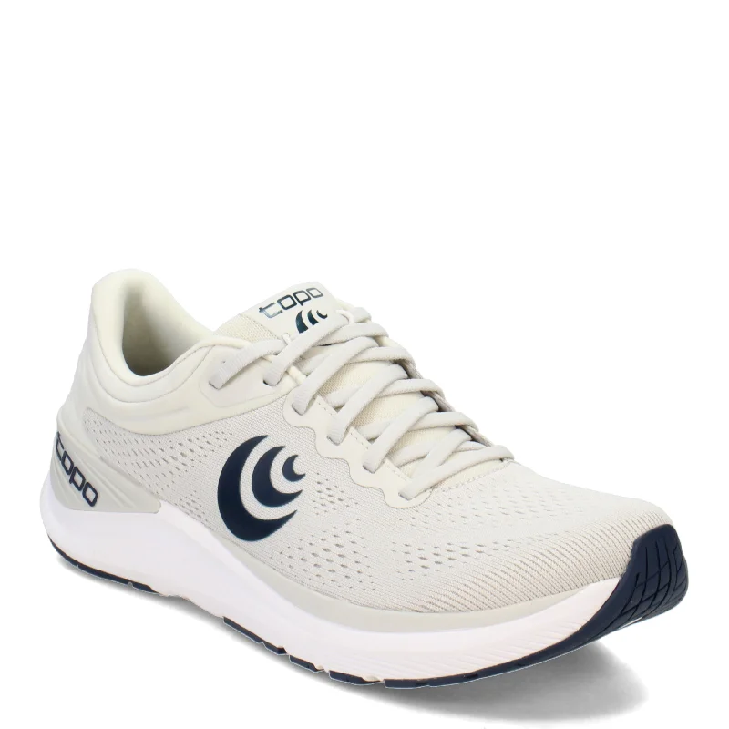 Last Chance To Grab High-Performance Shoes On Sale Men's Topo, Ultrafly 4 Running Shoe