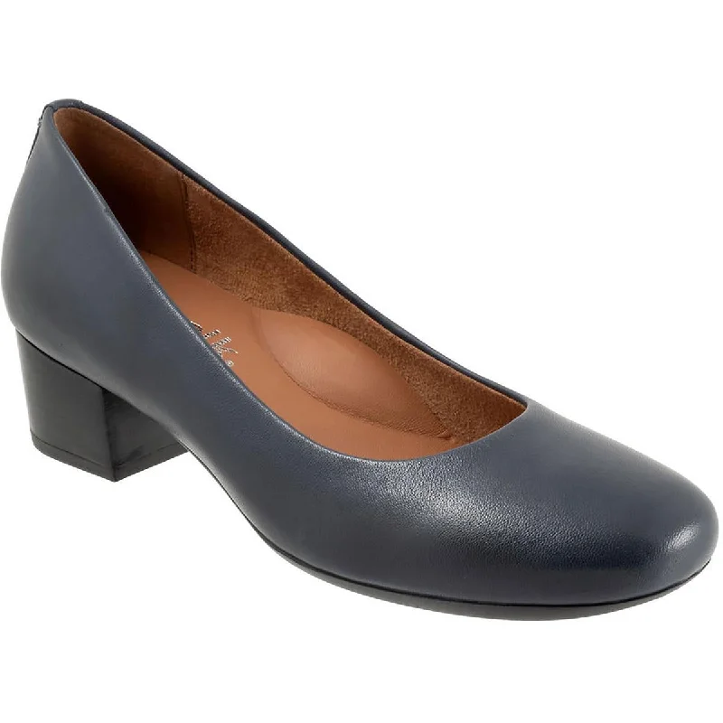 SoftWalk Womens Lynn Faux Leather Slip On Pumps