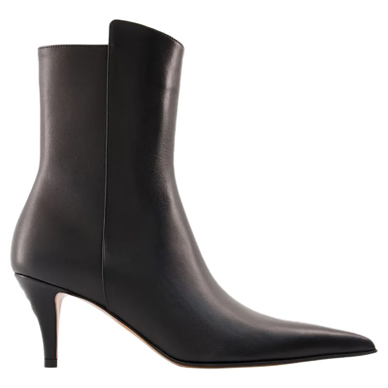 Australian Ankle Boots - Alexander McQueen - Leather - Black