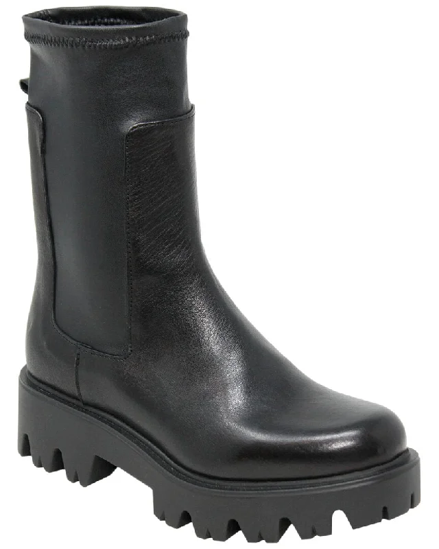 Charles David Hallow Leather Boot