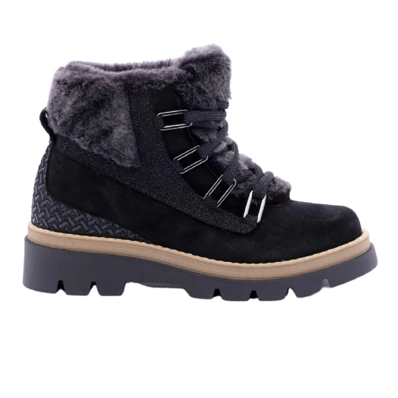 Women's Clara Shearling Boot In Black