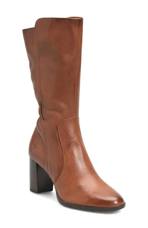 Women's Ellen Gathered Back Boot In Brown Leather