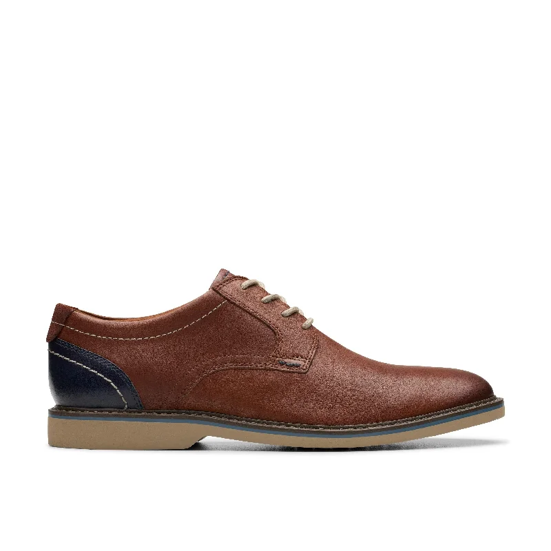 Men's Comfortable Boots Clarks Radcliff Low in Brown Leather