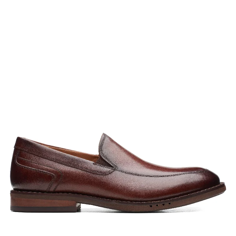 Men's Trendy Shoes Clarks Un Hugh Step in Brown Leather