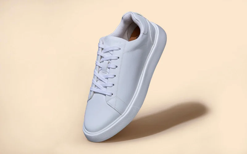 Special Holiday Sale On Premium Shoes Classic Solids : White