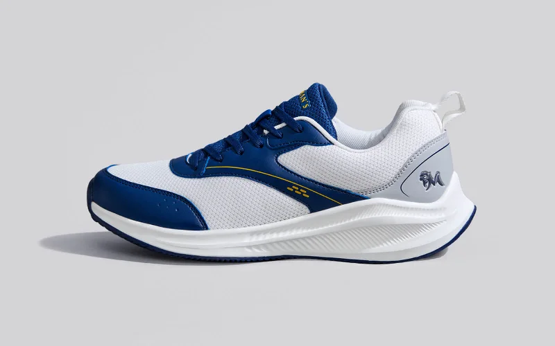 Refresh Your Shoe Collection With Amazing Deals Off-Duty Buddies : White-Blue