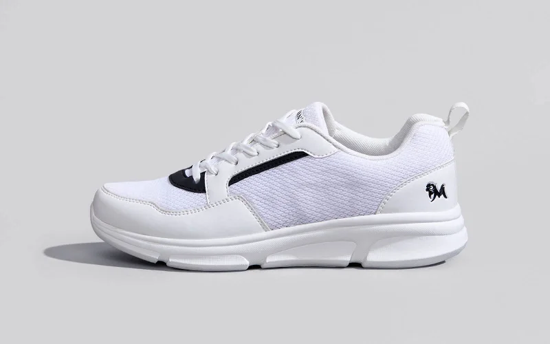 Men's Flexible Shoes The Brawny Outdoors : White