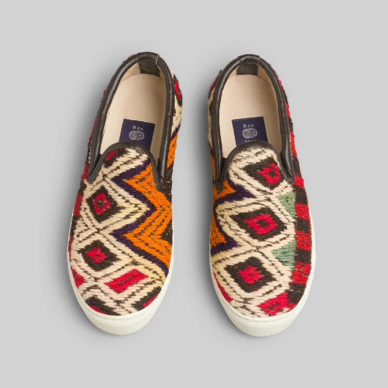 Women's Kilim Sneaker Size 7